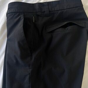 Black Lululemon pants ABC